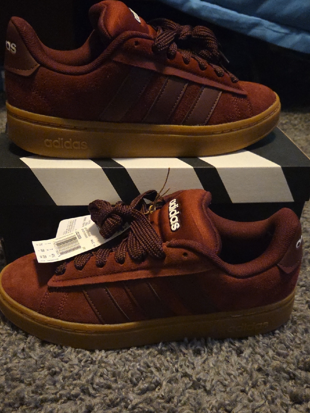 NWT Adidas Grand Court Alpha 00S Burgundy Suede Gum Shoes Men’s 7.5
